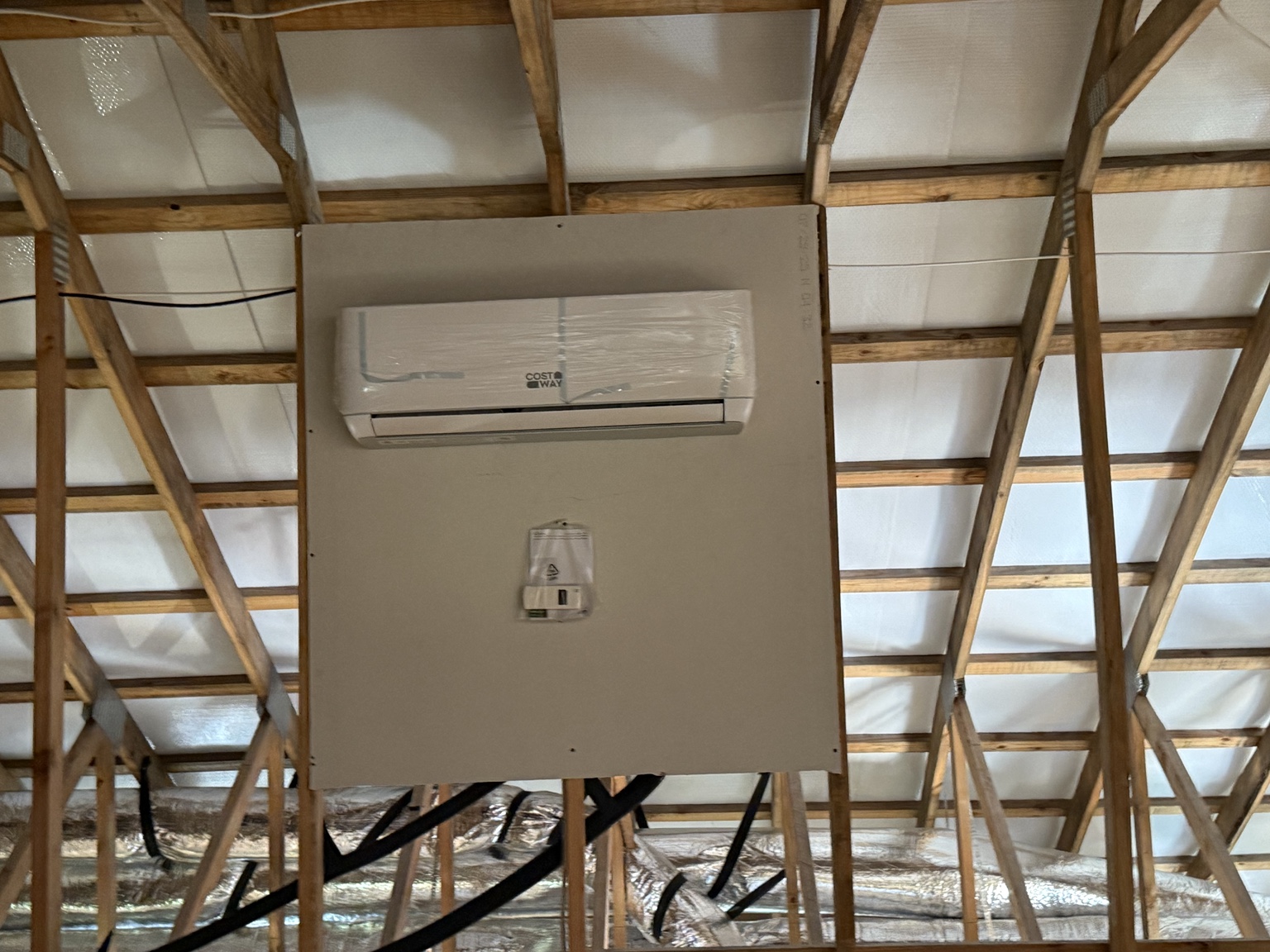 Costway ductless mini-split indoor head unit mounted in a Shreveport, Louisiana home